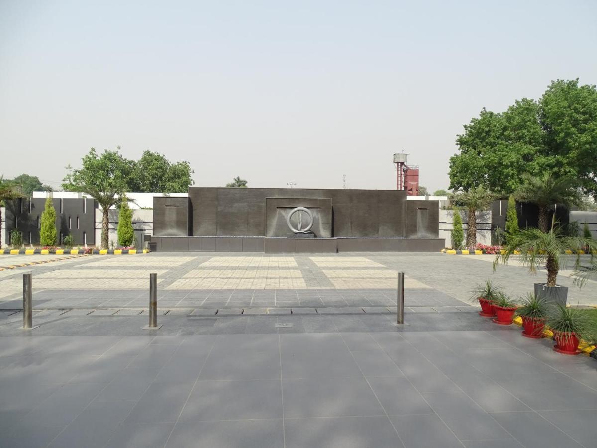 The Grand Arc Hotel & Convention Centre Shahjahanpur Ngoại thất bức ảnh