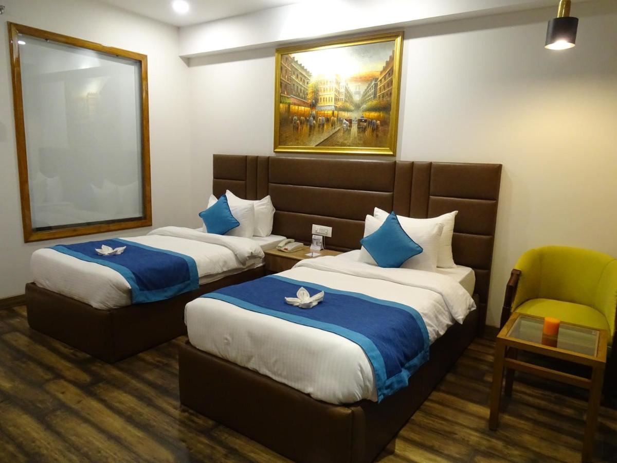 The Grand Arc Hotel & Convention Centre Shahjahanpur Ngoại thất bức ảnh