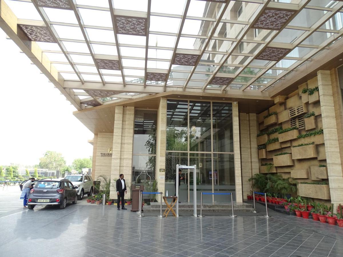 The Grand Arc Hotel & Convention Centre Shahjahanpur Ngoại thất bức ảnh