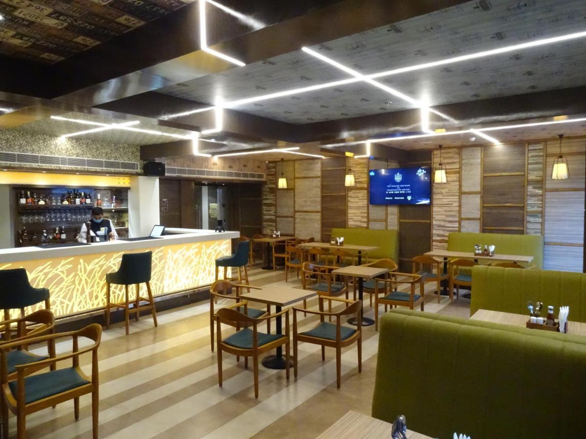 The Grand Arc Hotel & Convention Centre Shahjahanpur Ngoại thất bức ảnh