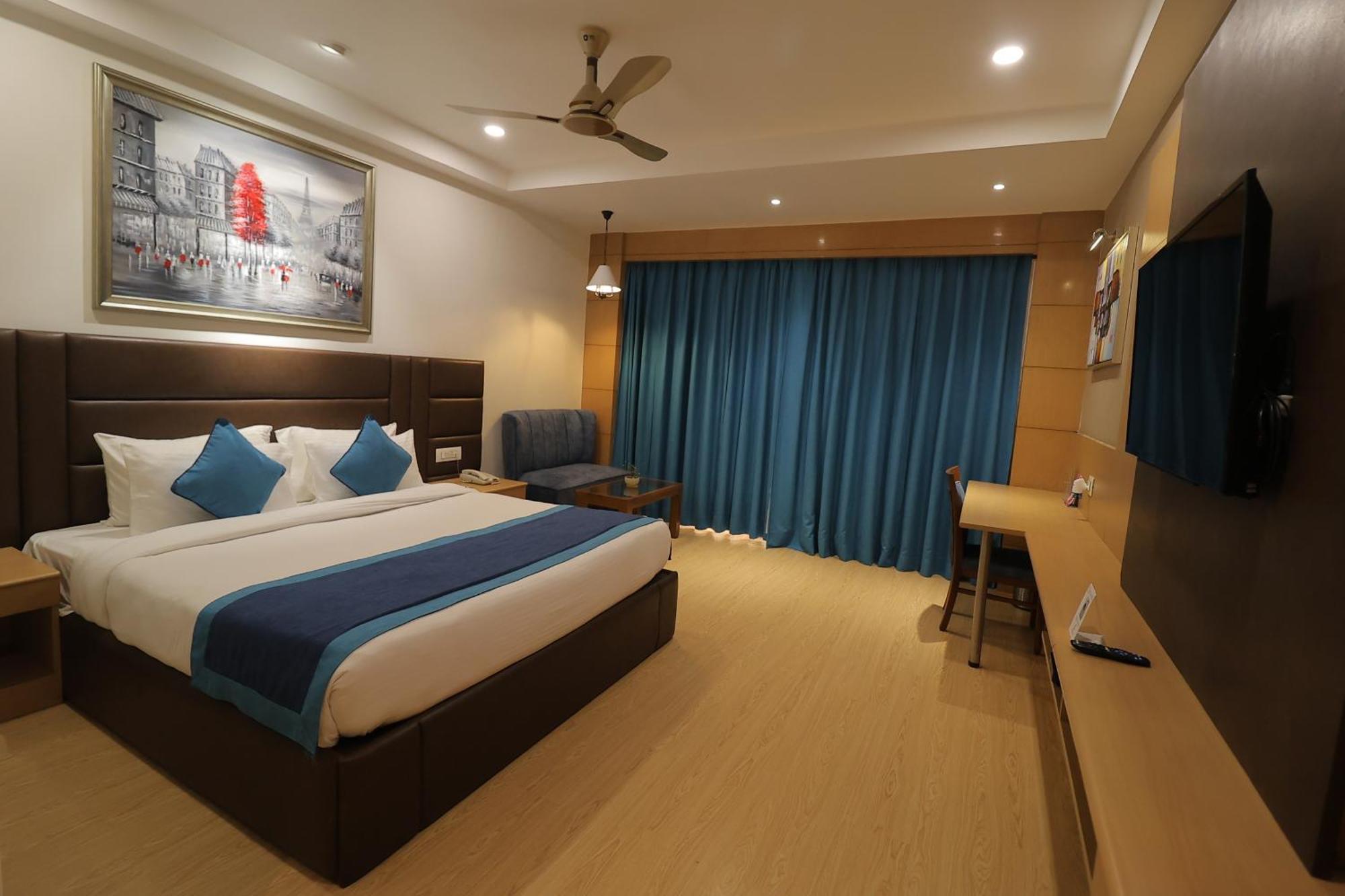 The Grand Arc Hotel & Convention Centre Shahjahanpur Ngoại thất bức ảnh